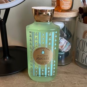 Brand new bath and body works pear crème brûlée shower gel
